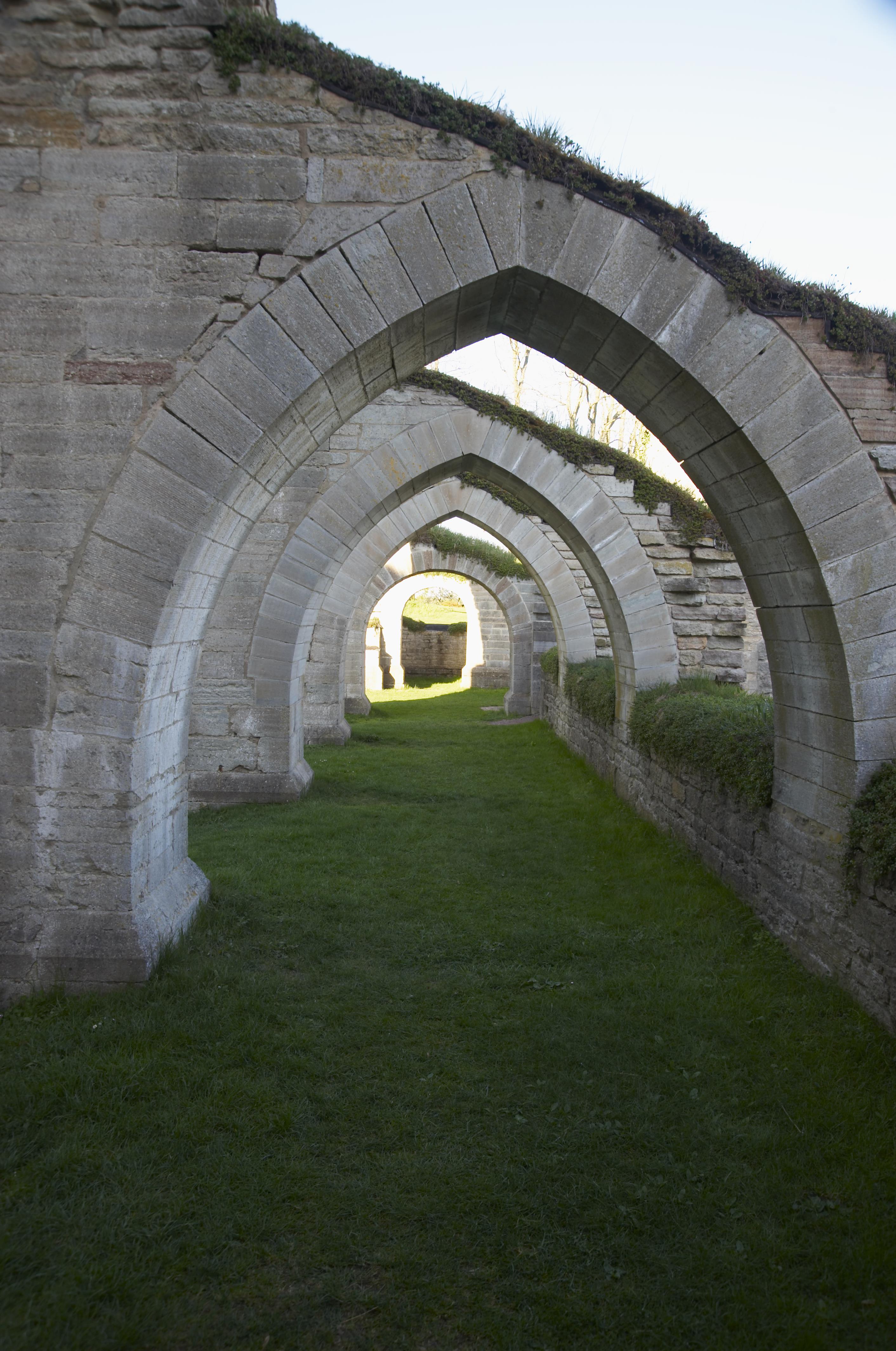 Bengt A Lundberg, Alvastra kloster