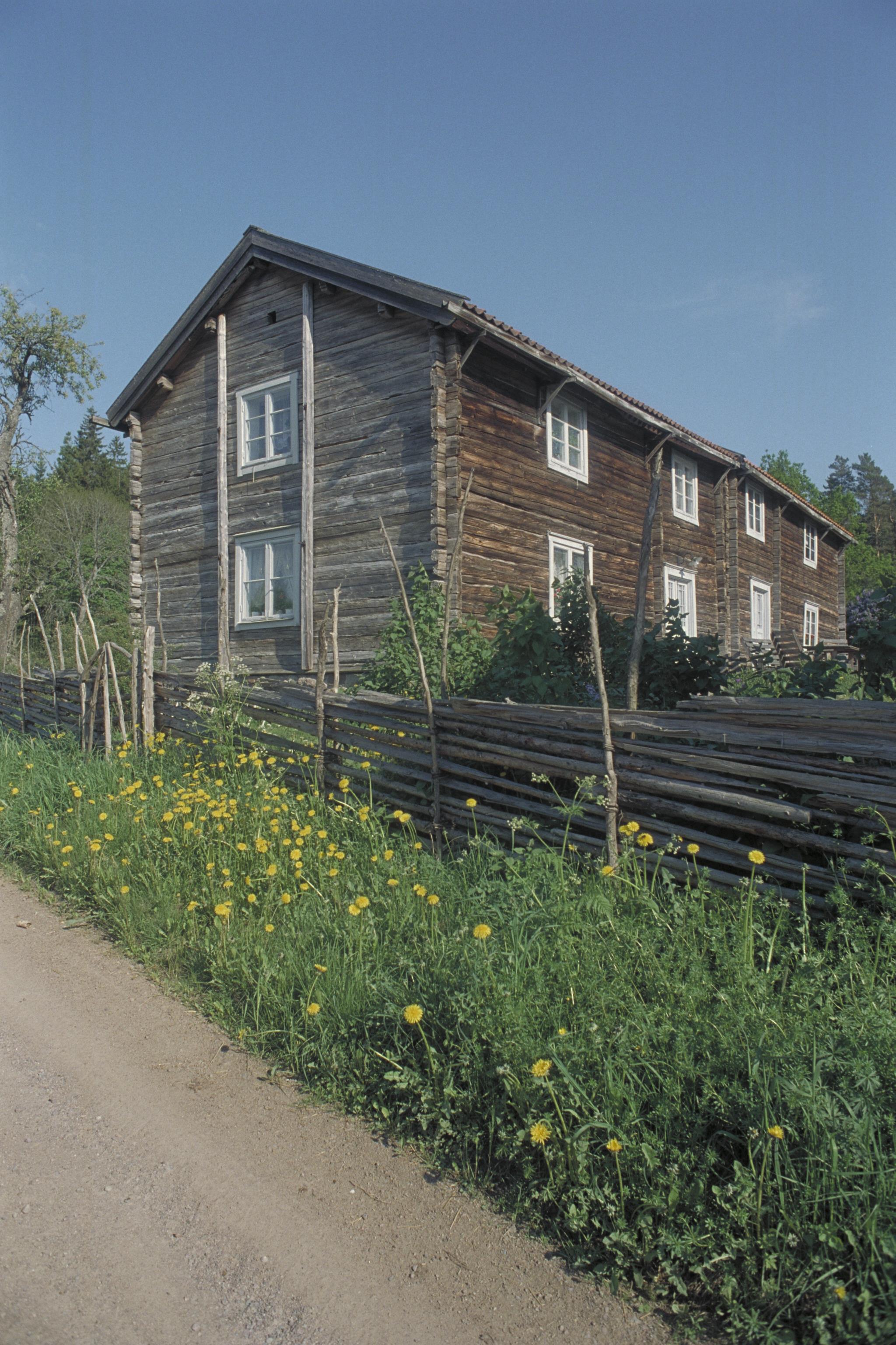 Bengt A Lundberg, Smedstorps by