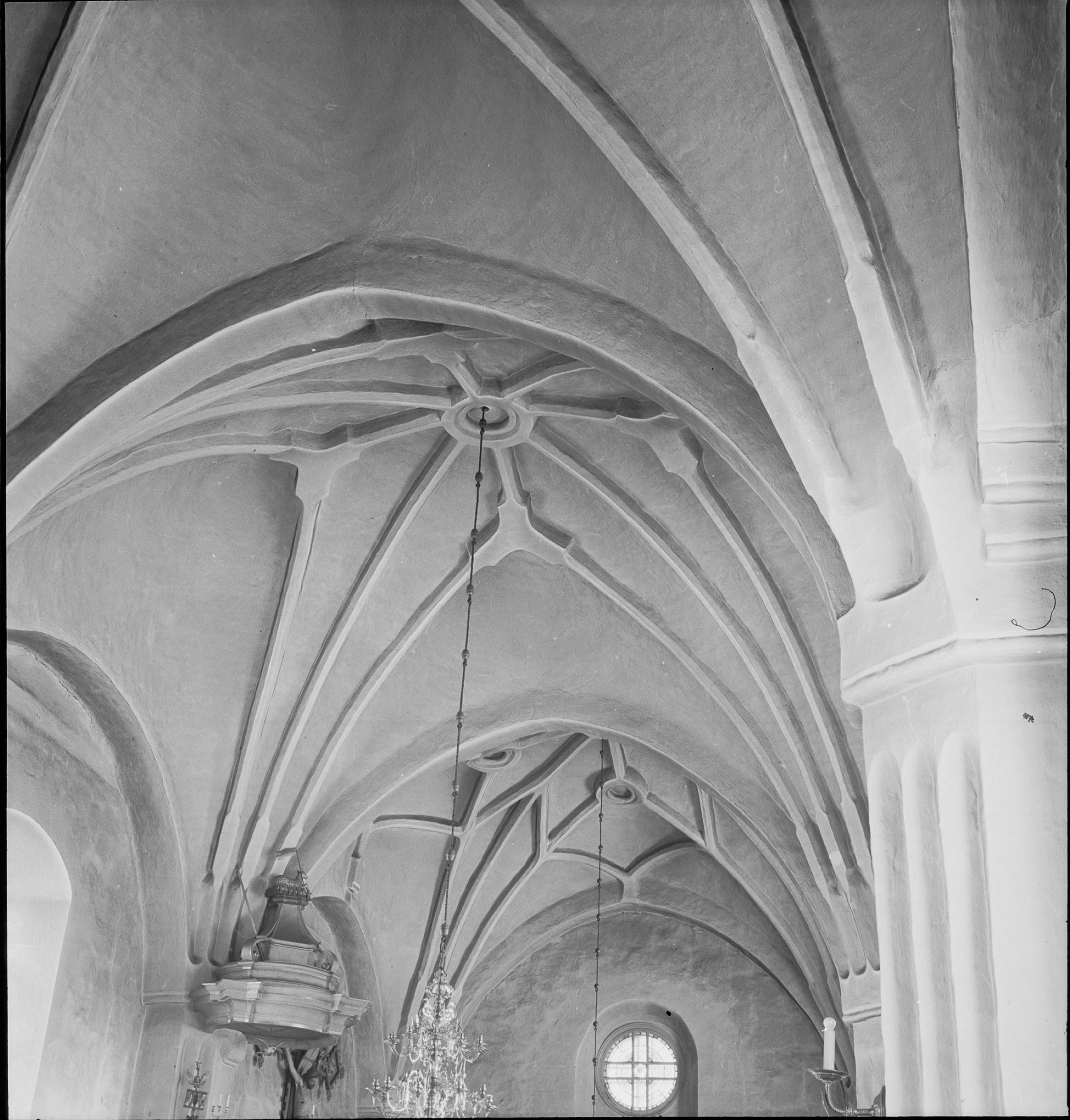 Iwar Anderson, Boglösa kyrka
