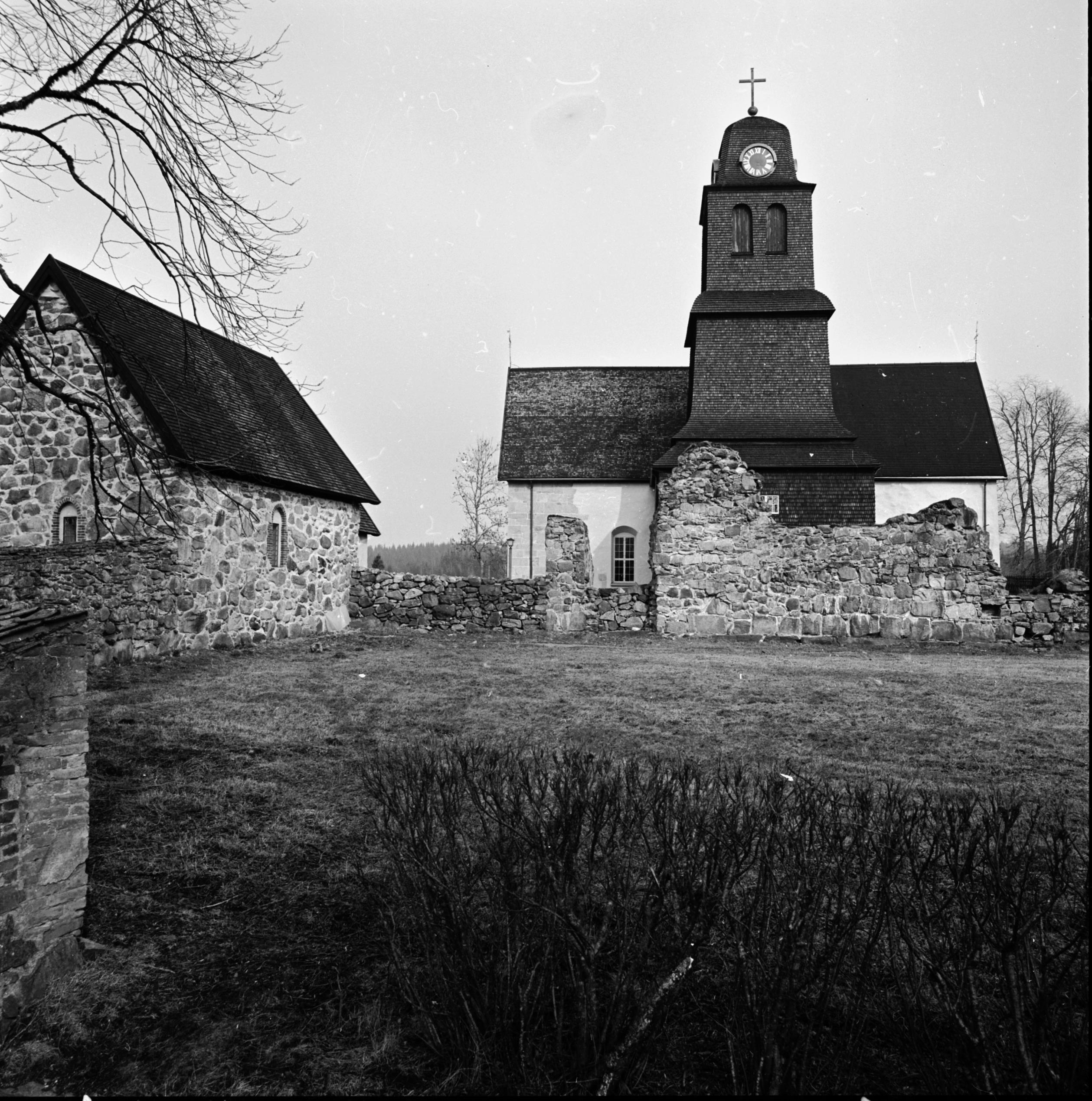 Sören Hallgren, Nydala kyrka (klosterkyrkan)