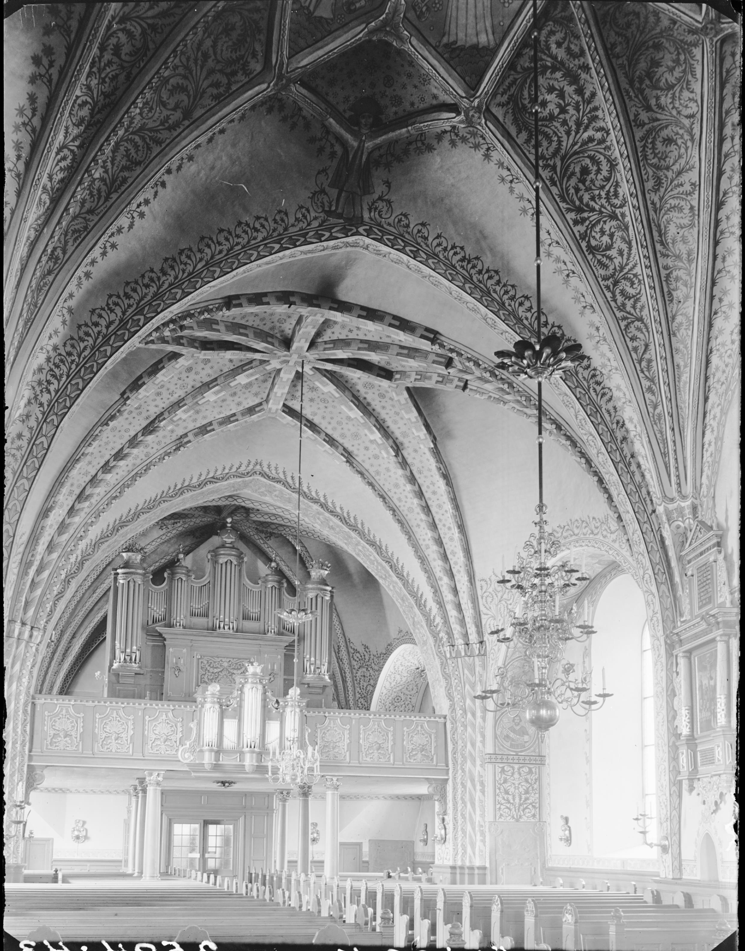 Iwar Anderson, Vårfrukyrkan