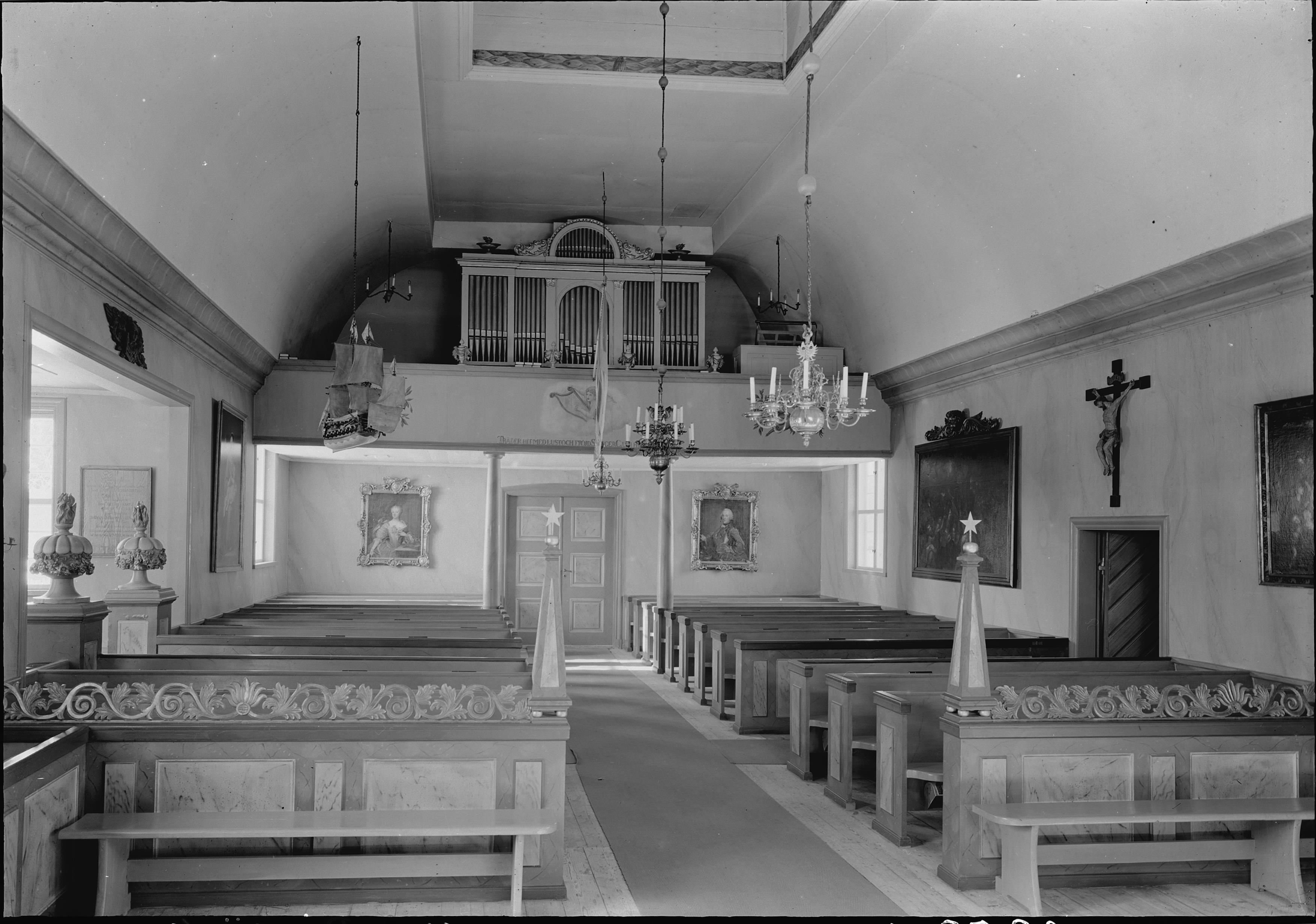 Nils Lagergren, Djurö kyrka
