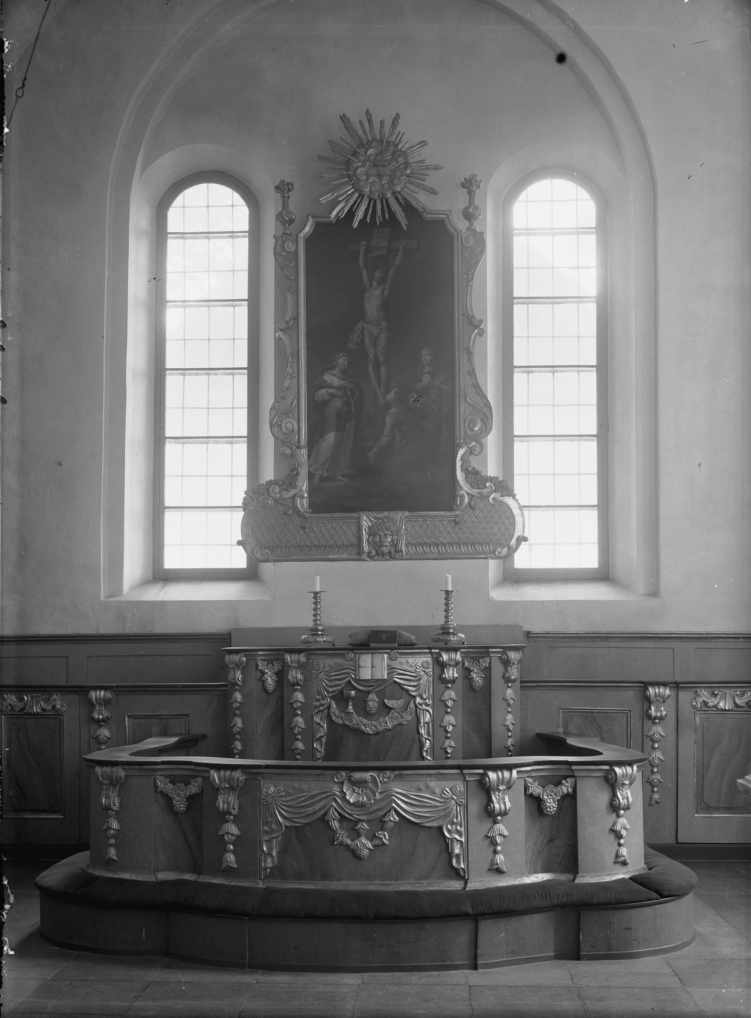 Nils Åzelius, Frötuna kyrka