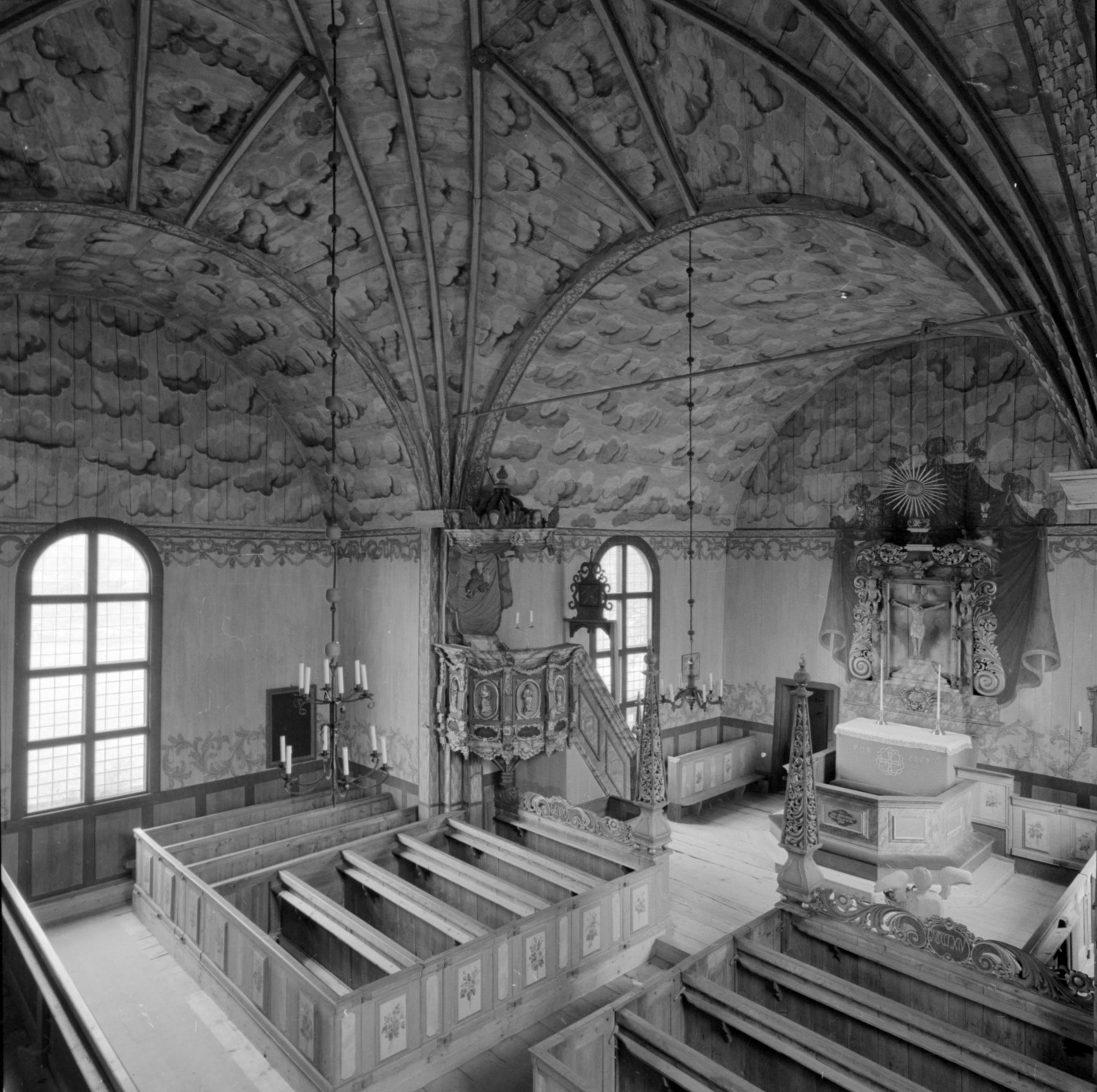 Nils Lagergren, Älvros gamla kyrka