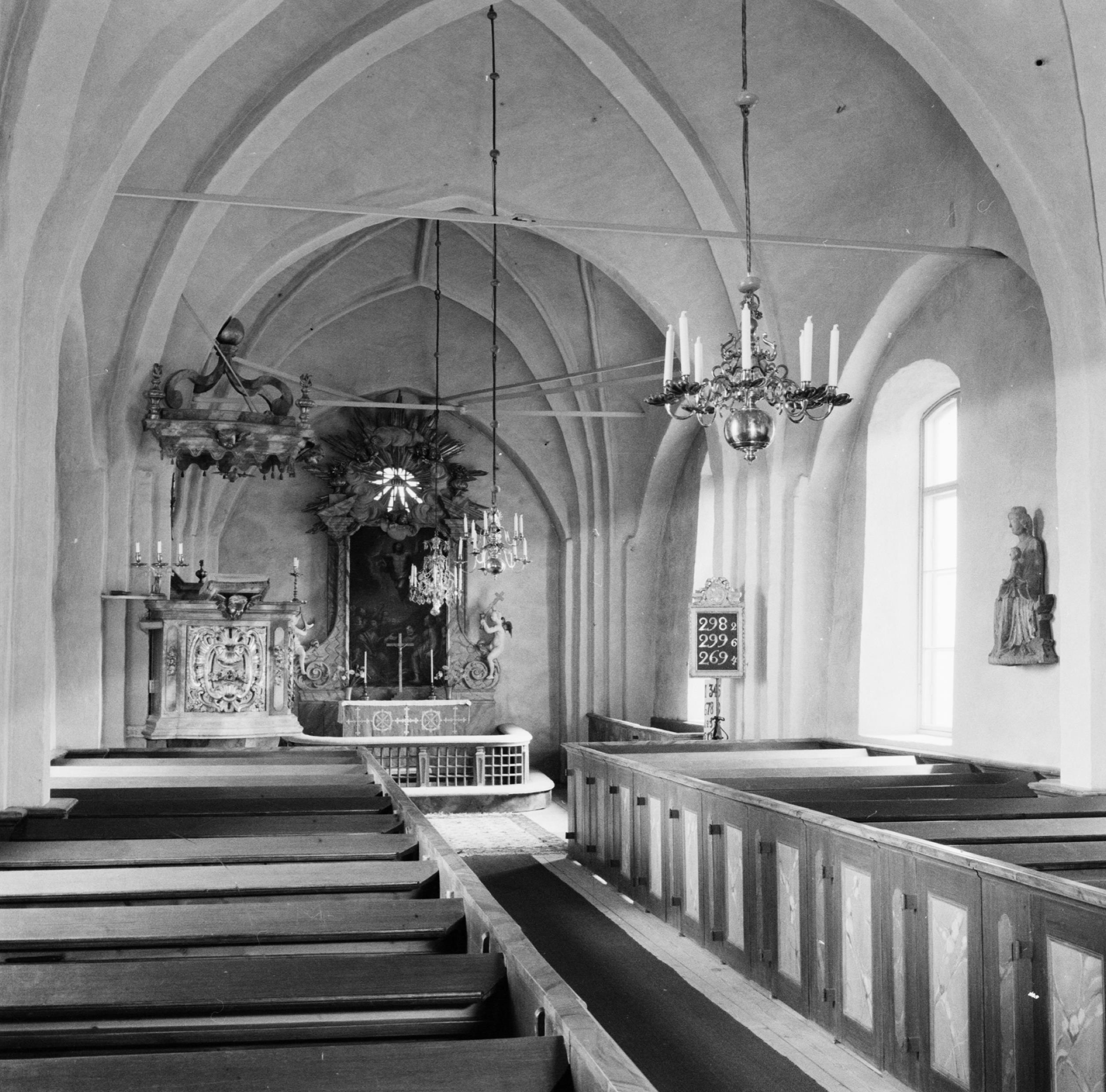 Nils Lagergren, Husby-Sjuhundra kyrka