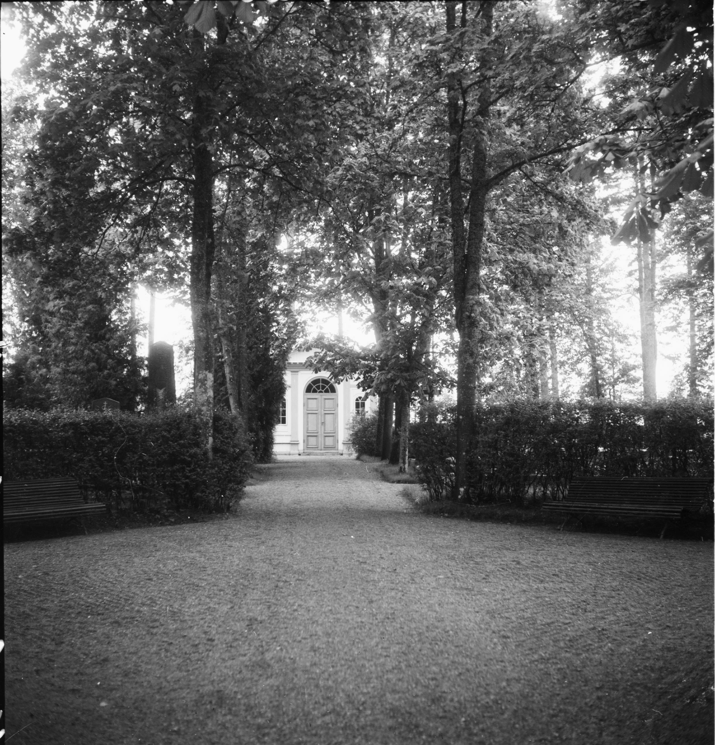 Per Olof Westlund, Karlsborgs gravkapell Med kyrkogård