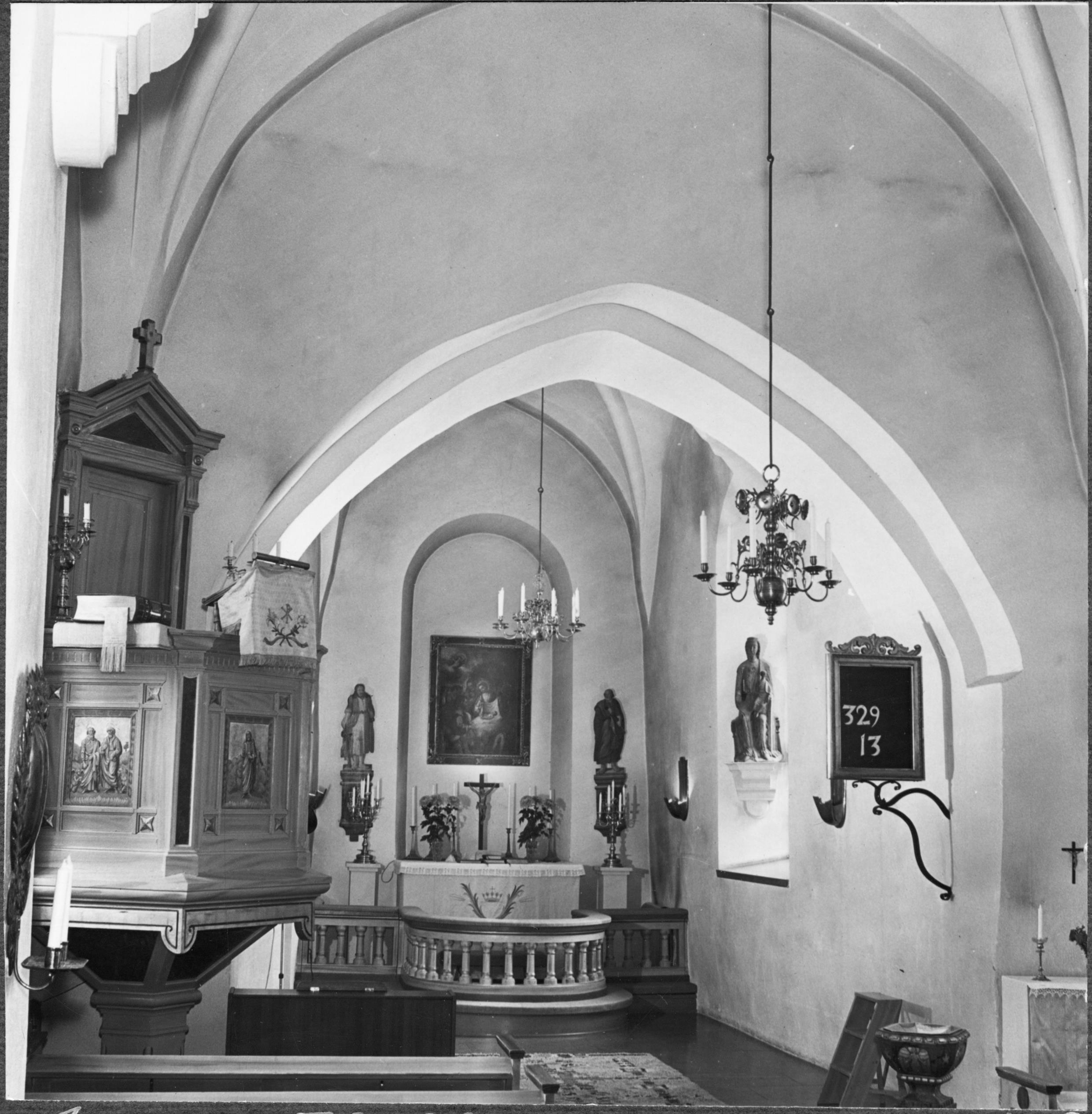 Ivar Schnell, Överjärna kyrka