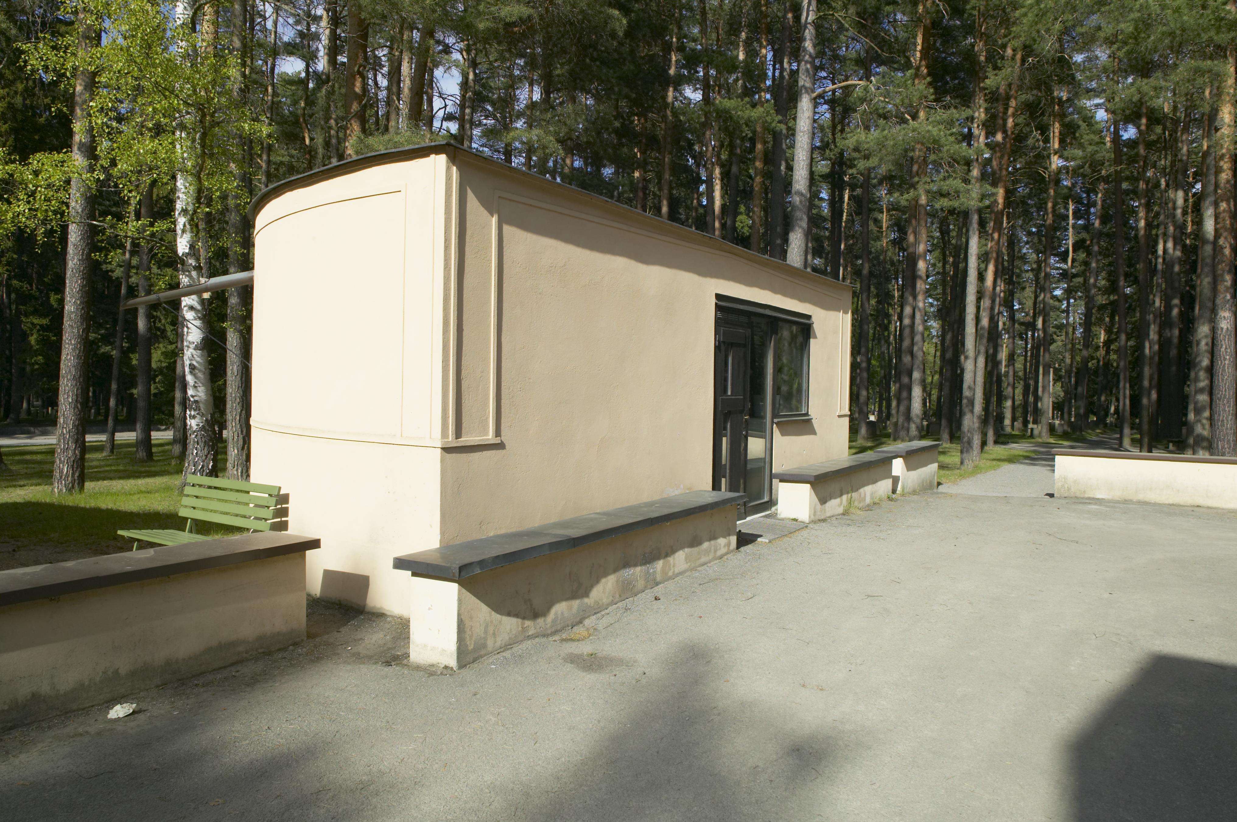 Bengt A Lundberg, Skogskyrkogården