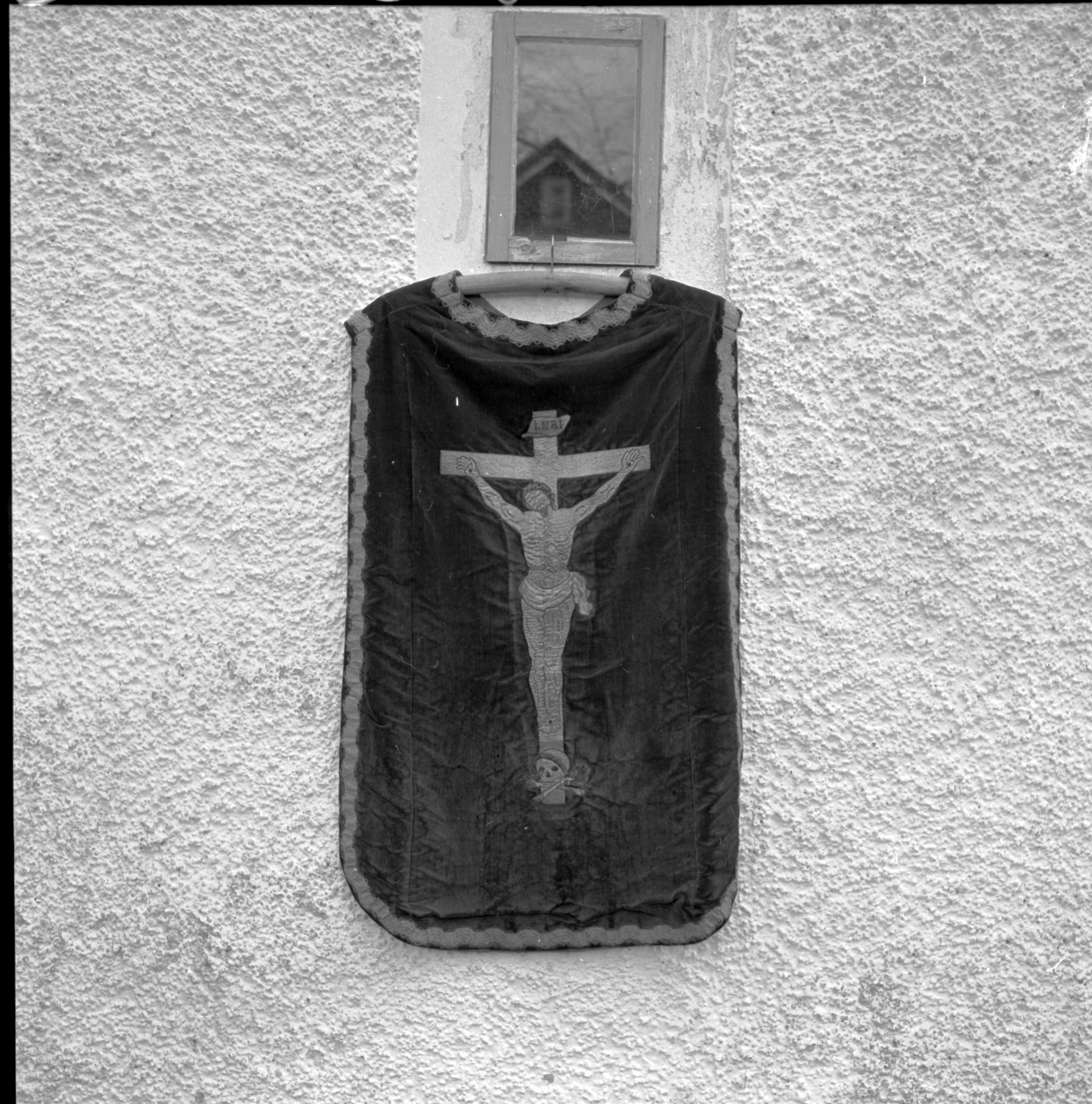 Sören Hallgren, Hålta kyrka