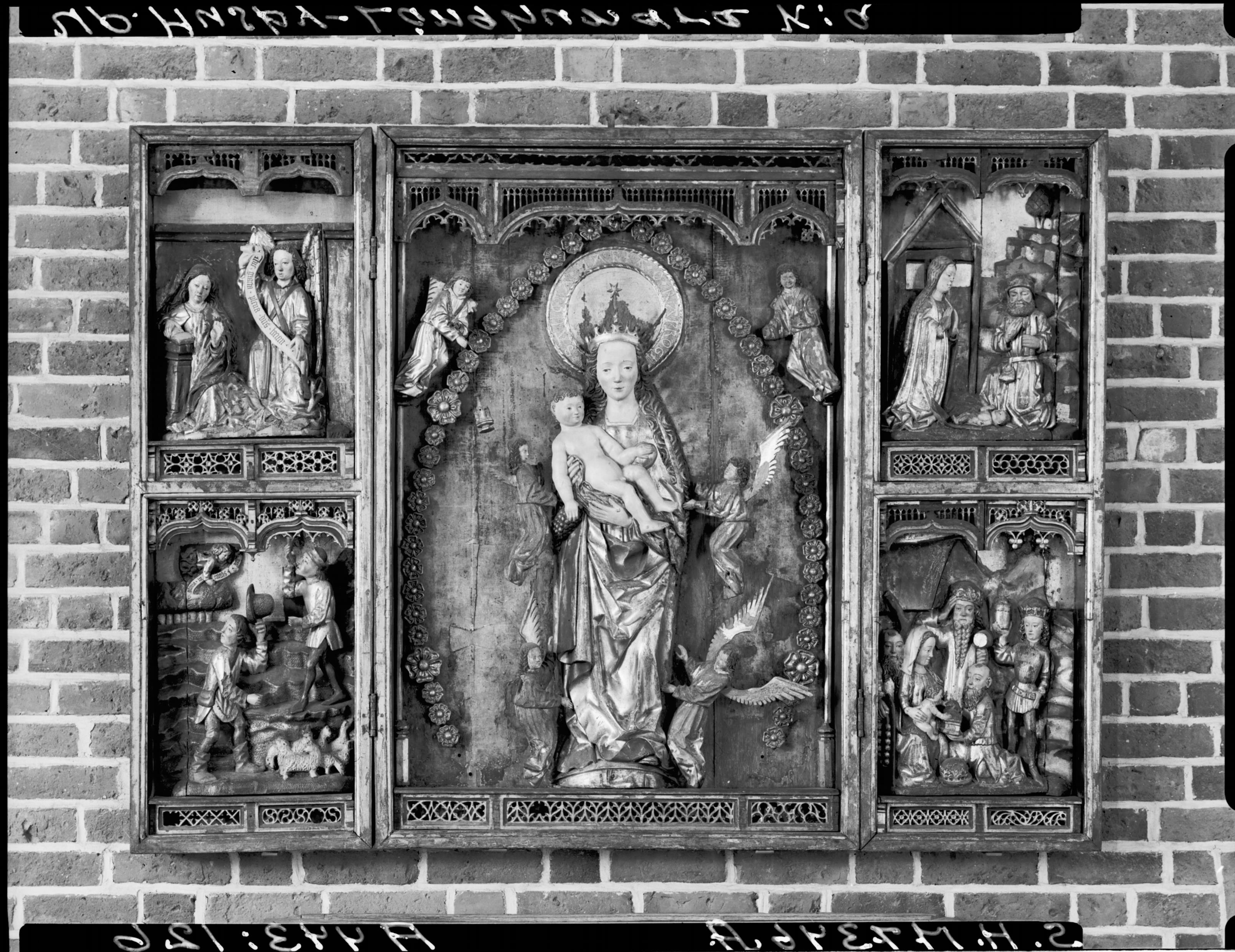 Sören Hallgren, Husby-Långhundra kyrka