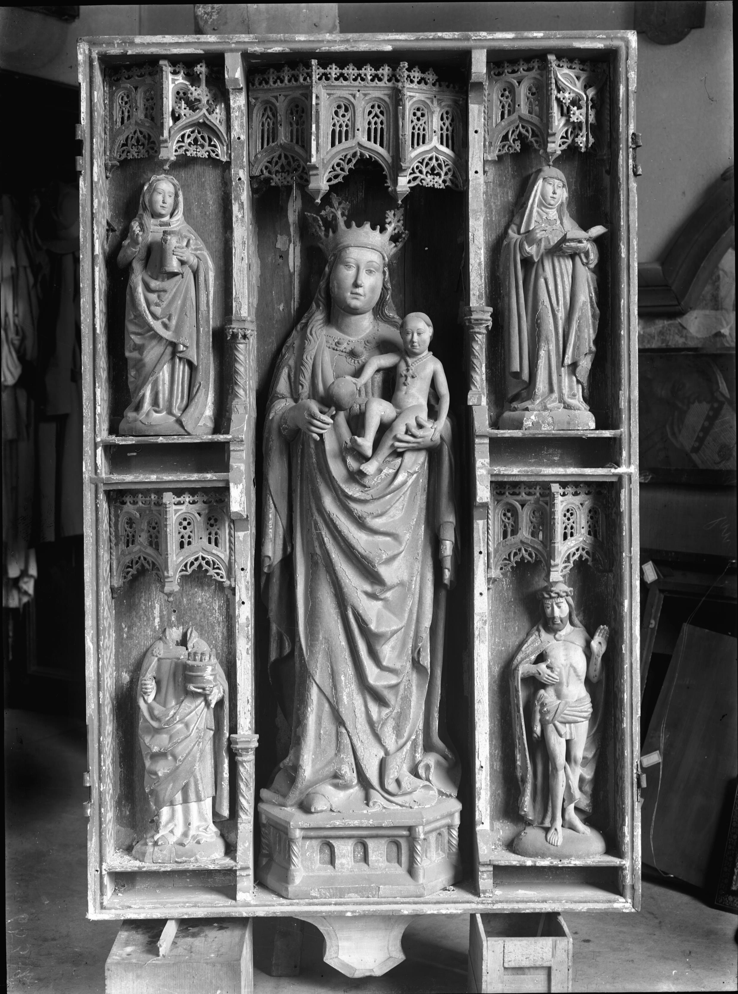 Alfred Nilson, Högsby kyrka