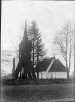 Aringsås, Alvesta kyrka