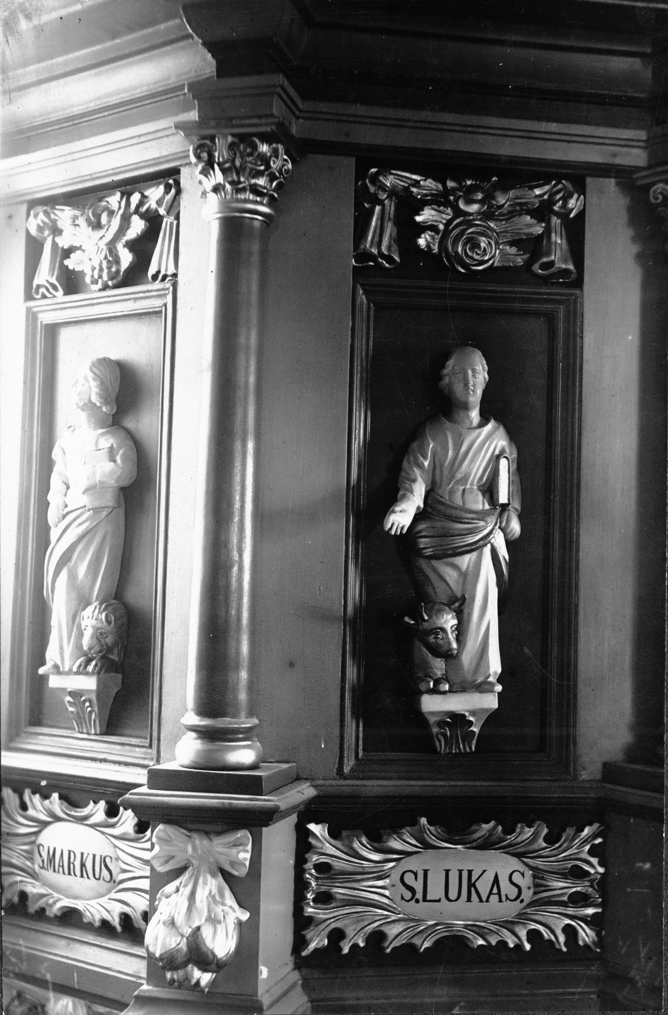 Olle Hellström, Bärebergs kyrka