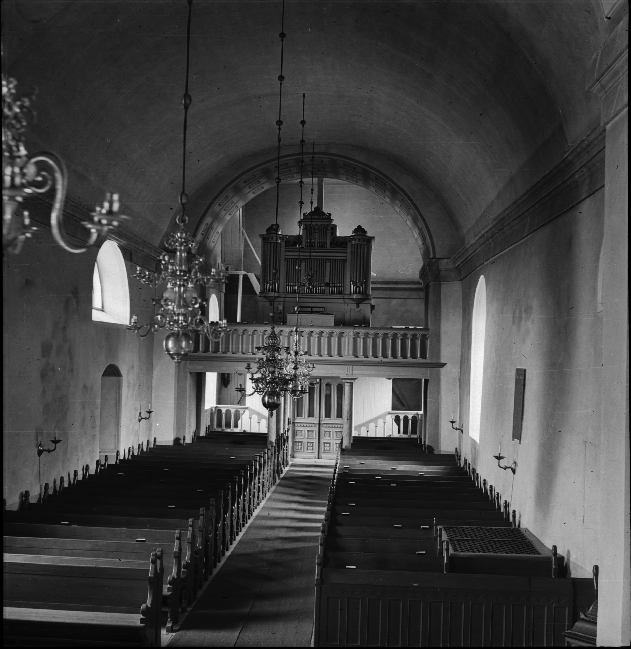 Ivar Schnell, Hyltinge kyrka