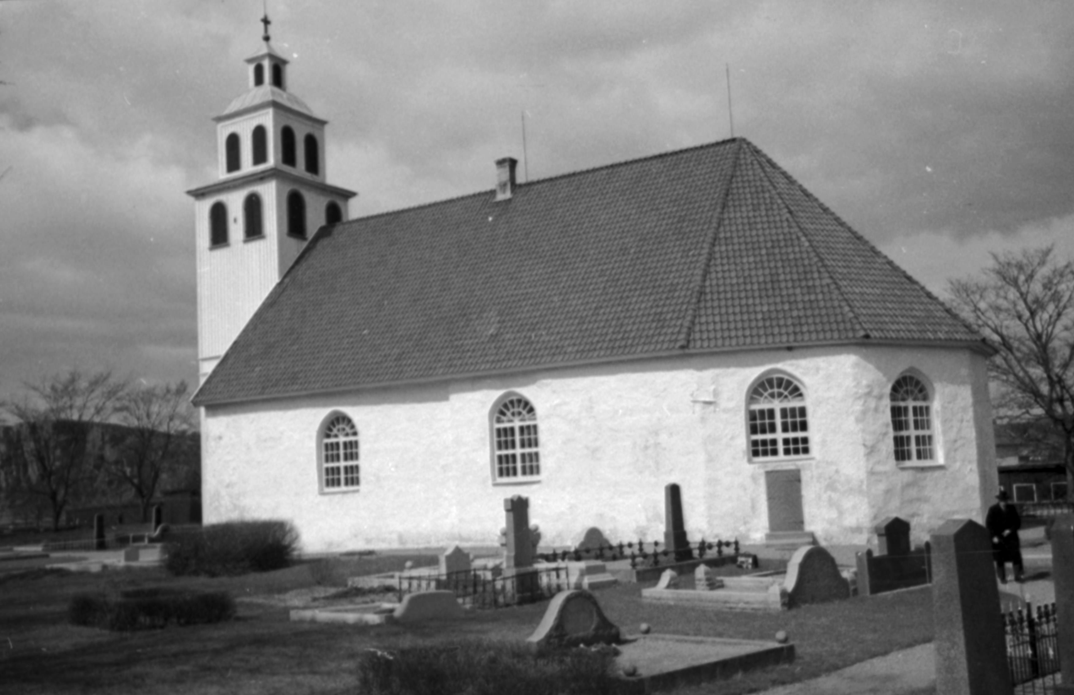 Bertil Berthelson, Bro kyrka