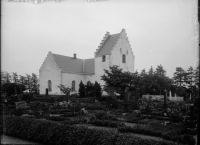 Skivarp, Sankt Laurentius kyrka