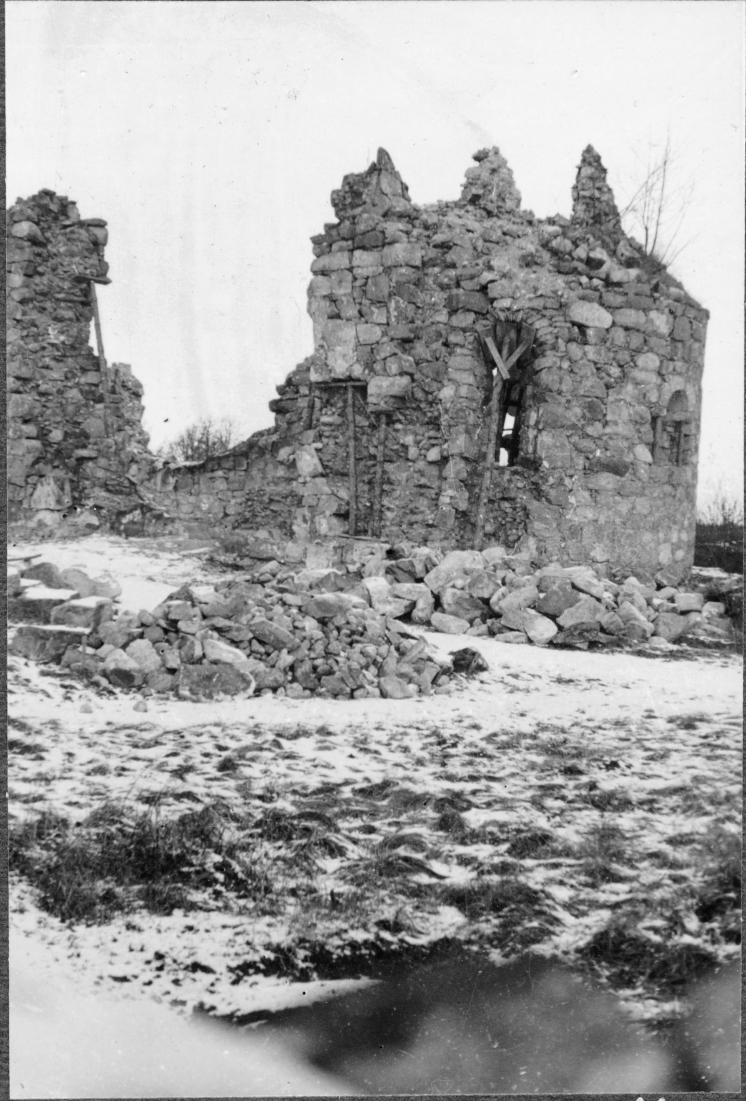 Erik Lundberg, Hjälmseryds gamla kyrka