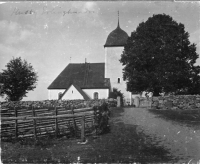 Husby - Ärlinghundra kyrka