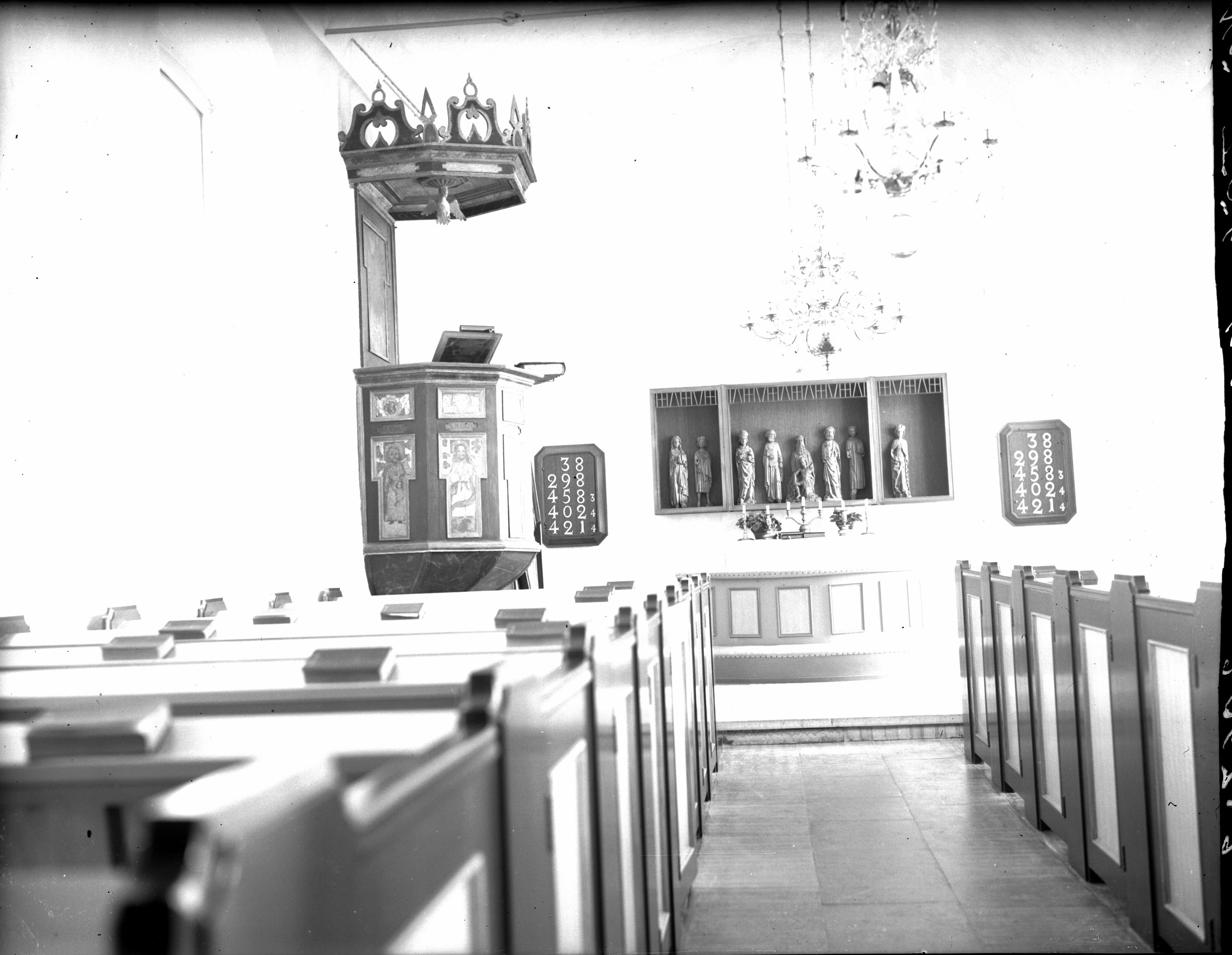 Olle Hellström, Täby kyrka