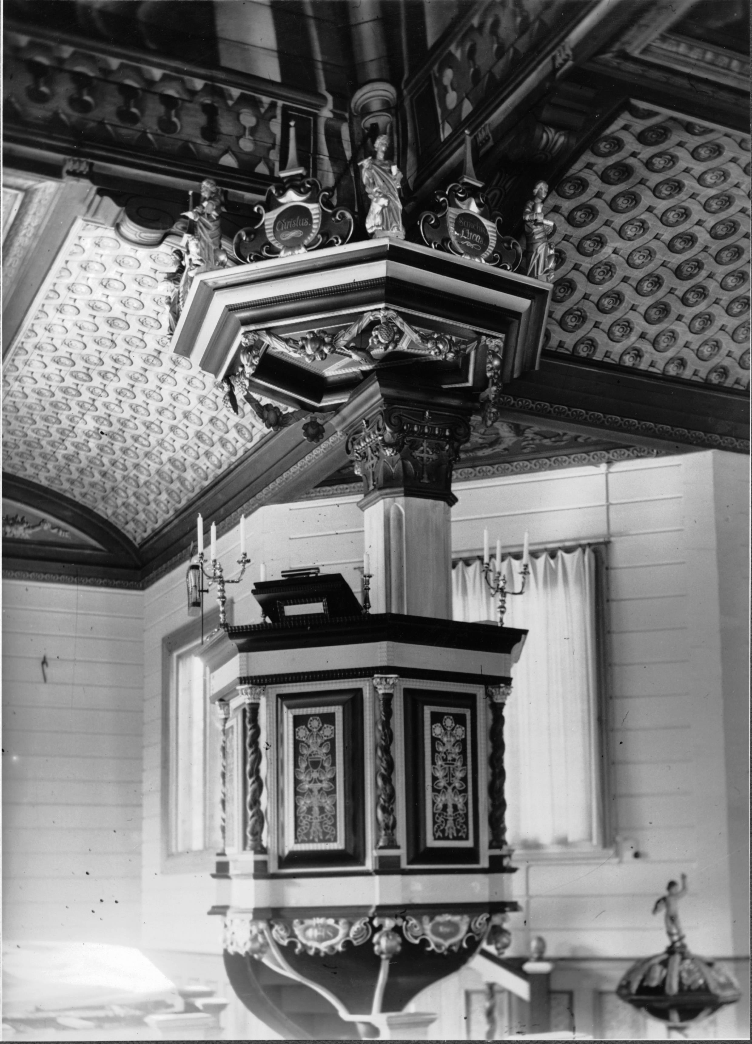 Olle Hellström, Ramundeboda kyrka (Bodarne kyrka)