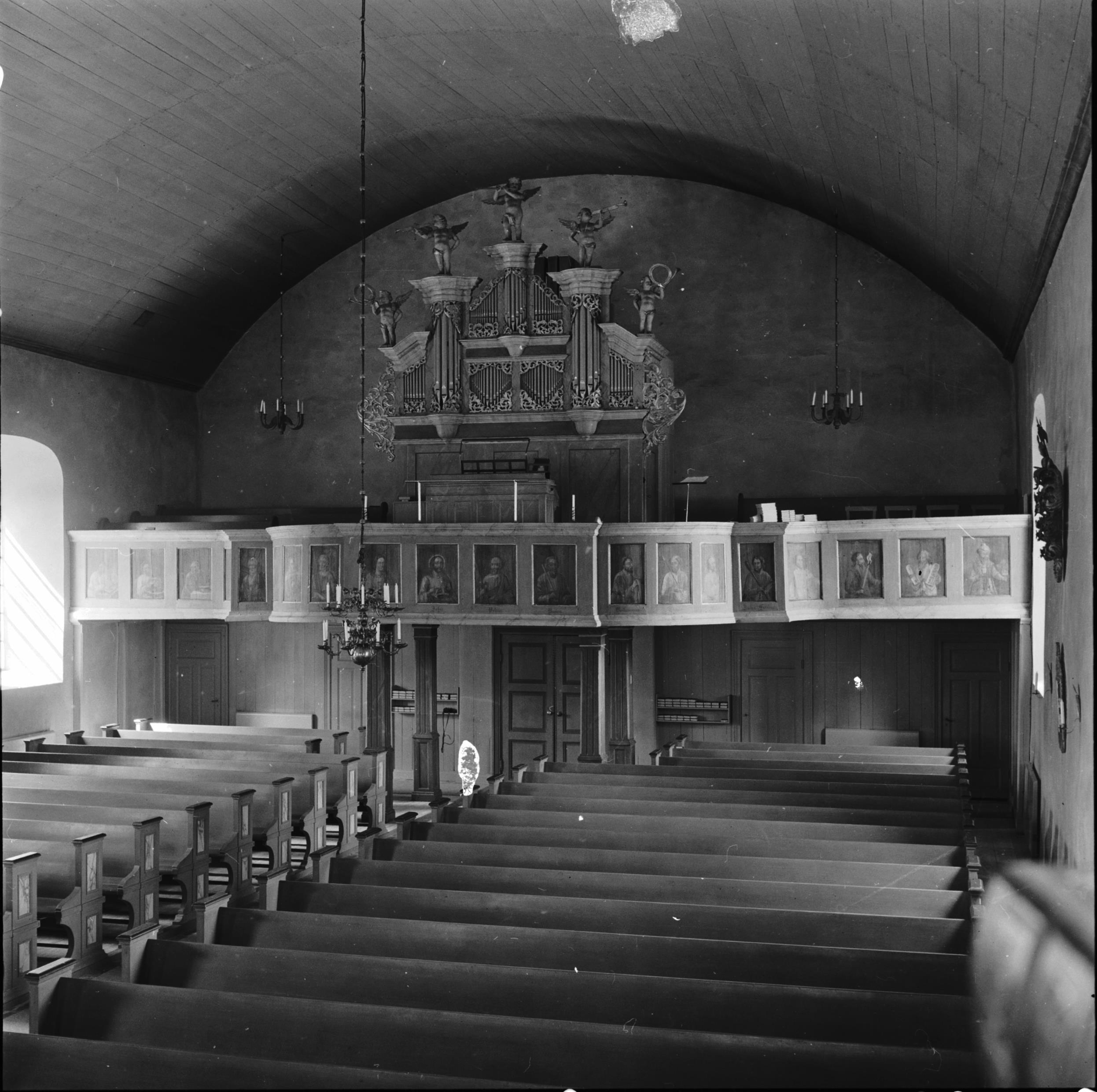 Reine Axel Unnerbäck, Hallingebergs kyrka