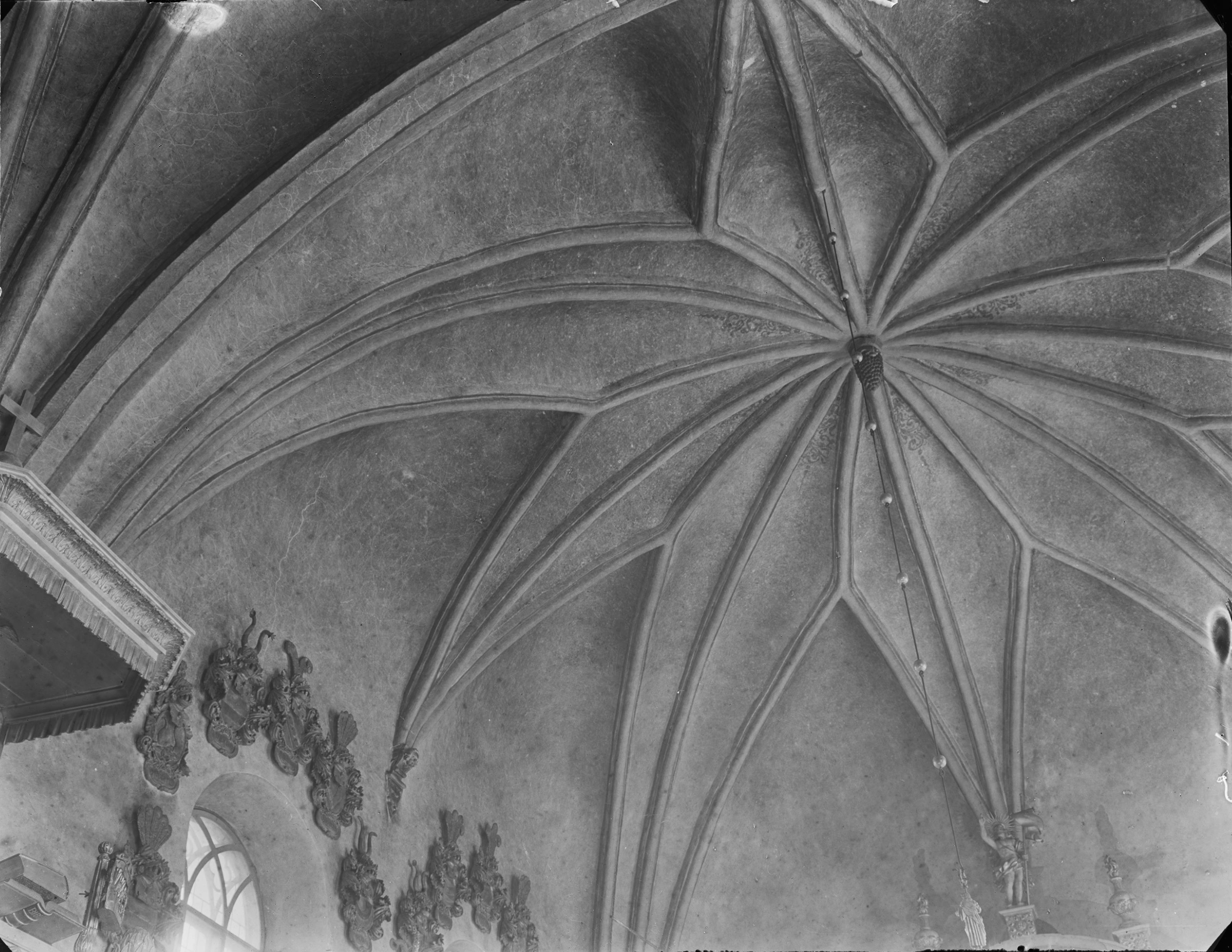 Iwar Anderson, Björklinge kyrka
