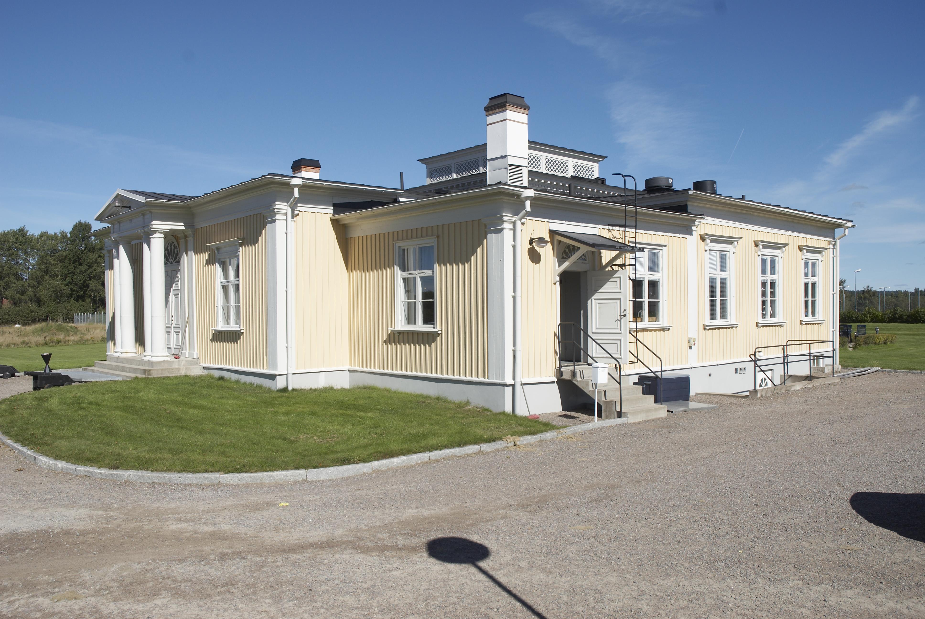 Bengt A Lundberg, Eksjö garnison