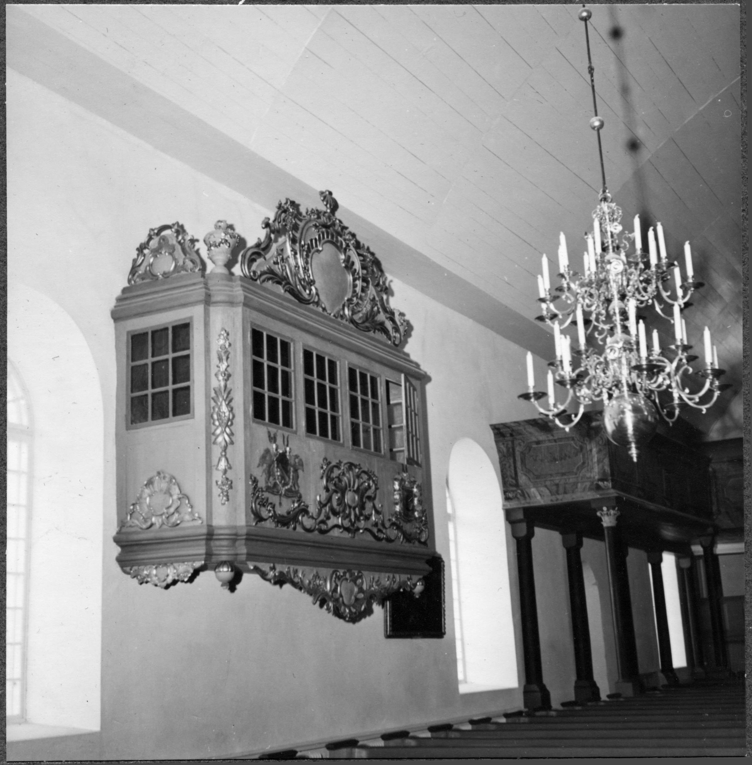 Sven Wahlgren, Döderhults kyrka