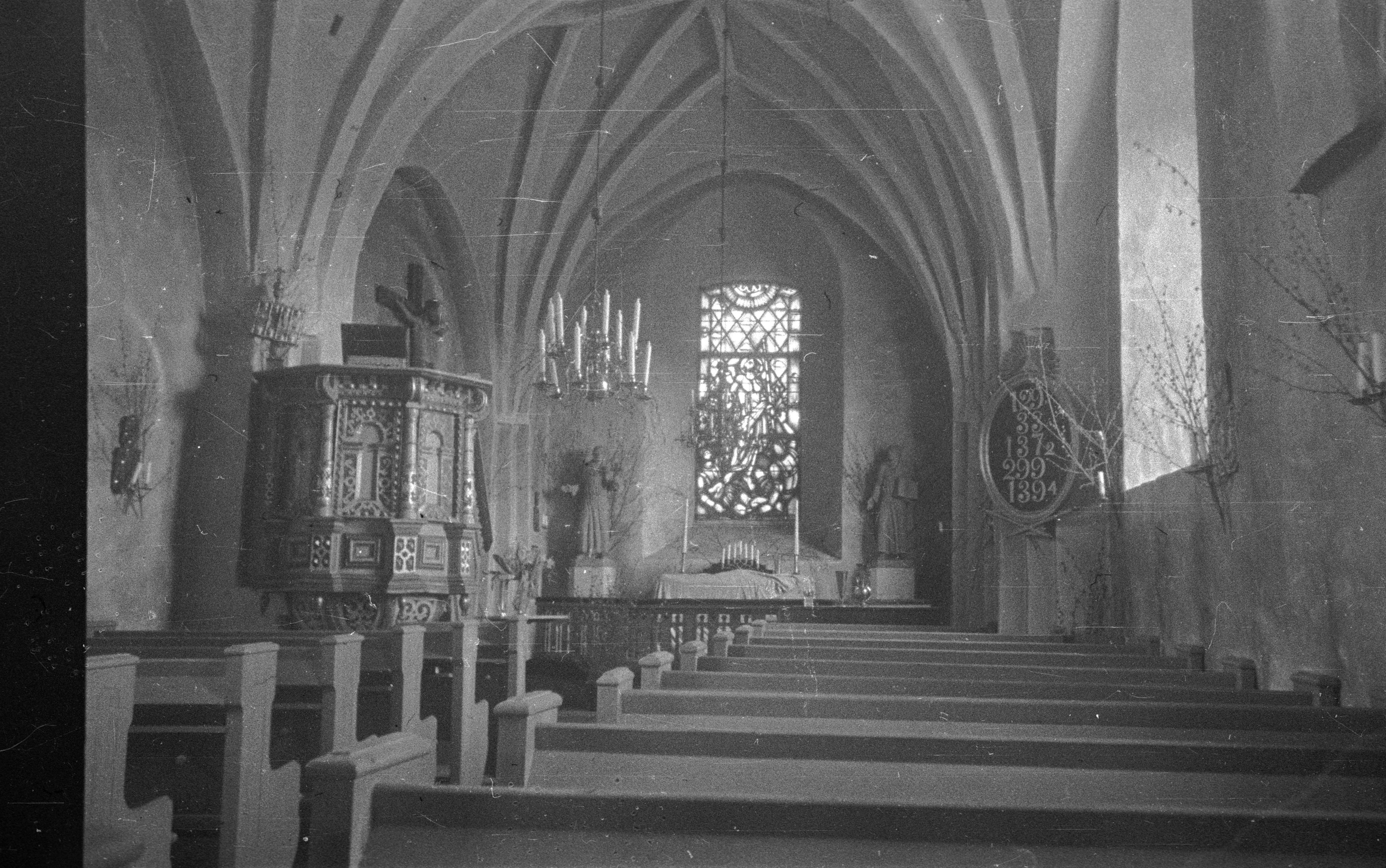 Berit Wallenberg, Vallby kyrka