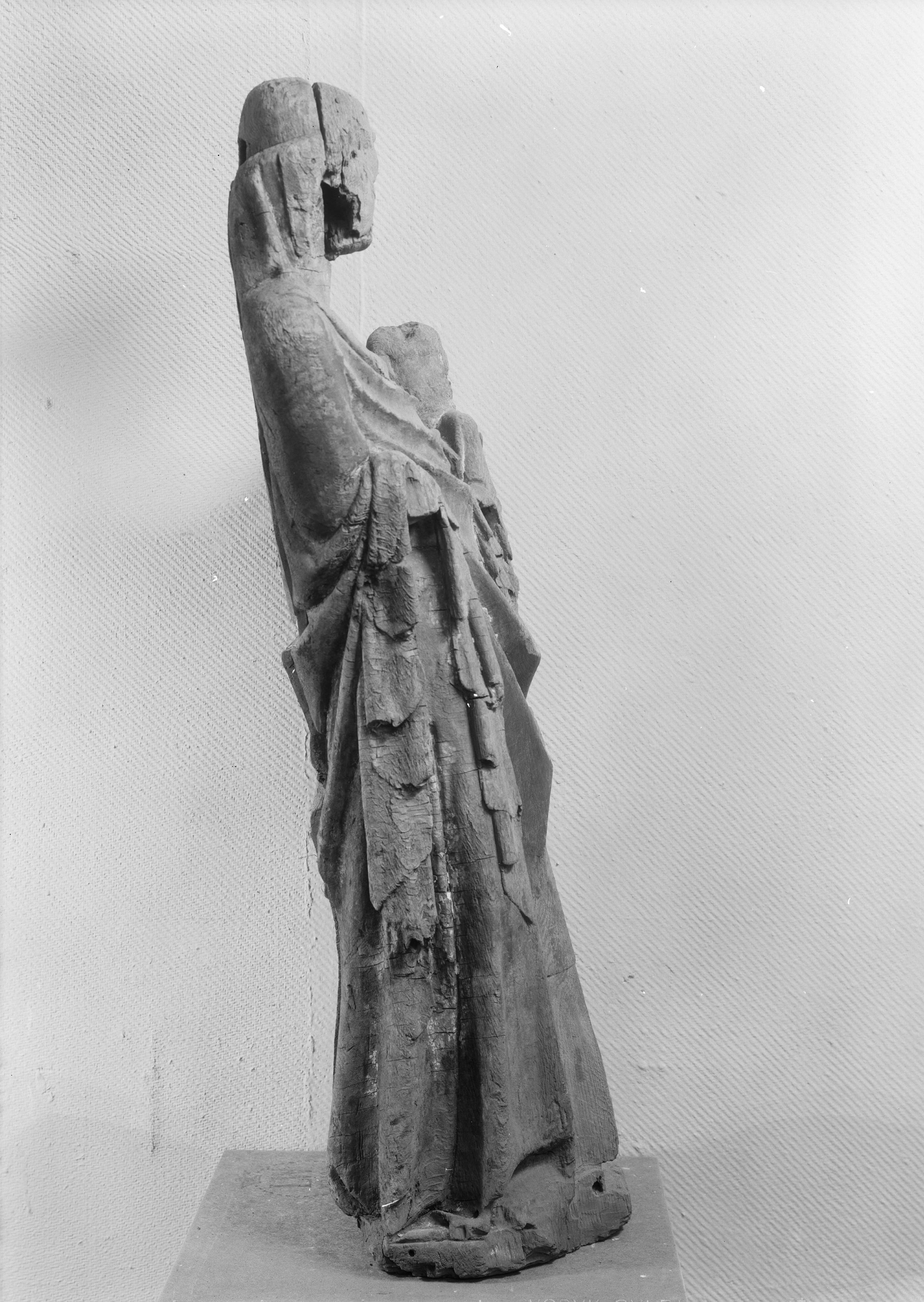 Nils Lagergren, Värmdö kyrka