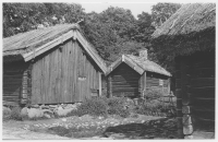 Odsensåkers socken, äldre allmogefägårdsbyggnader